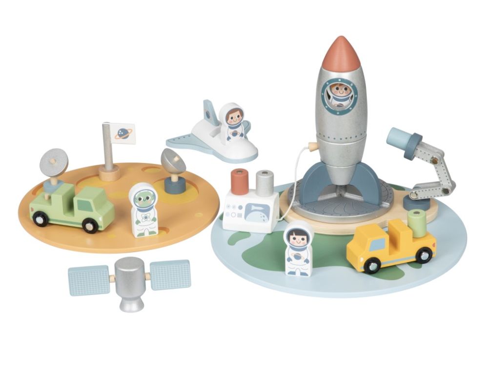 eliNeli Dřevěná vesmírná základna